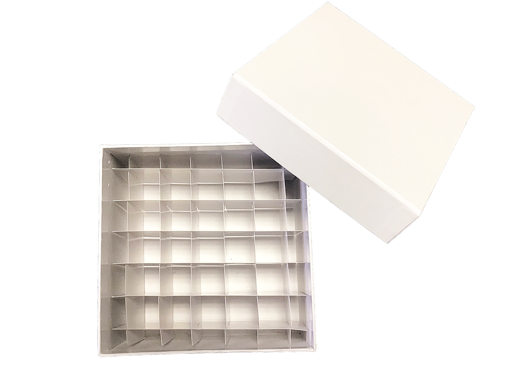 Trays for vials